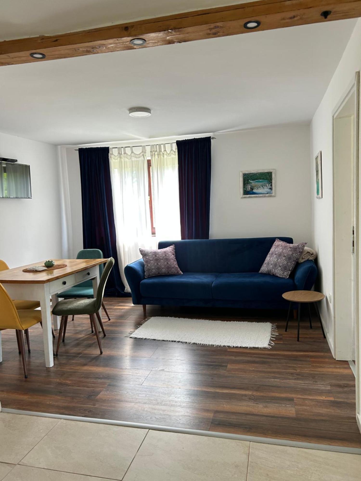 Apartments Celopek Licko Petrovo Selo エクステリア 写真